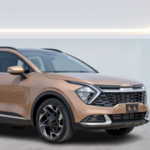 Autos Kia Sportage SUV Usados del 2023 con Volante a la Izquierda - Product Image 1