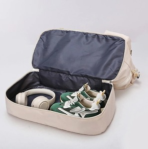 Sac à main de fitness tendance pour hommes avec séparation humide-sec Sac de basket-ball imperméable avec fermeture à glissière pour les sports de voyage - Product Image 5