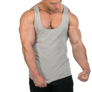 Camiseta deportiva sin mangas para hombre, ropa activa de gimnasio personalizada de gran calidad con cuello cuadrado - Product Image 3