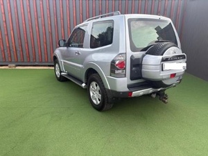 มิตซูบิชิ ปาเจโร ปี 2007 มือสอง พวงมาลัยซ้าย/ขวา 3 ประตู 3.2DI-D GLS - Product Image 3
