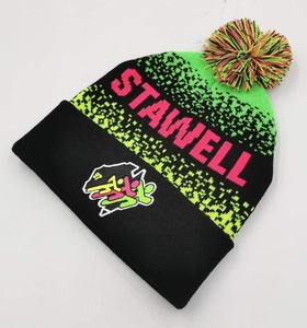 Gorro de Jacquard acrílico 100% unisex, gorro de invierno de punto suave, logotipo personalizado en relieve con puntos a la moda, gran oferta, ropa de negocios para la playa - Product Image 4
