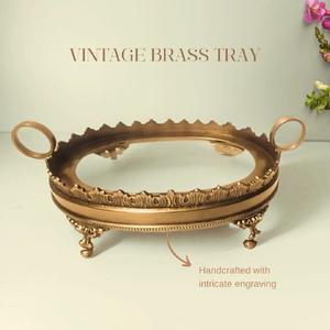 Plateaux de service décoratifs faits à la main en laiton et aluminium, finis, pour hôtels, décoration de la maison et de la table - Product Image 2