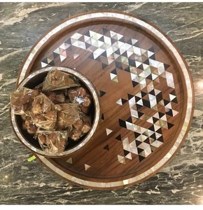 Elegante Regalo para Eid y Ramadán, y Decoración del Hogar, Juego de Quemadores de Incienso de Acrílico Hechos a Mano con Madreperla de Primera Calidad - Product Image 4