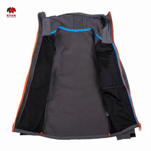 Chaqueta Softshell Personalizada Ryan Pro Gear para Hombre, Tejido Cómodo y Transpirable con Logotipo Personalizado - Product Image 4