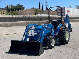 LS รถแทรกเตอร์4WD ล้อ MT225HE ถังด้านหน้าและรถแบ็คโฮ2จังหวะใช้งานได้หลายหน้าที่ - Product Image 6