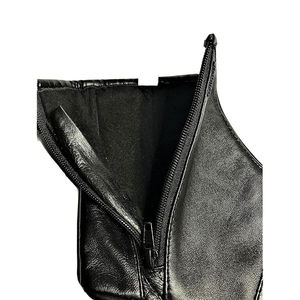 Chaussettes en cuir confortables de qualité supérieure, service OEM, conception personnalisée, fabrication au Pakistan, chaussettes en cuir sur mesure pour hommes - Product Image 4