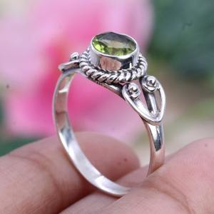 Spinner de Plata de Ley 925, anillo de joyería de piedras preciosas naturales de Peridoto, anillo hecho a mano estampado de plata de ley 925 - Product Image 2