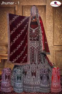 Lehenga de terciopelo moderno para fiesta de verano de invierno con trabajo pesado de Jarkan 3M Flair Long Choli 1,2 M 2,5 M Dupatta en rojo granate profundo - Product Image 6