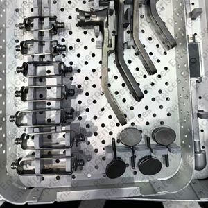 Instrumentos personalizados para cirugía cervical y de columna vertebral radiolucente, cuchillas de acero recubiertas de silicona negra, fabricante de retractores ortopédicos - Product Image 5