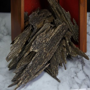 Whispers Aromatiques Huile Essentielle Bois de Santal Encens Parfumé au Matériel de Graine de Bois de Oud Parfums en Boîte pour Parfums d'Utilisation - Product Image 6