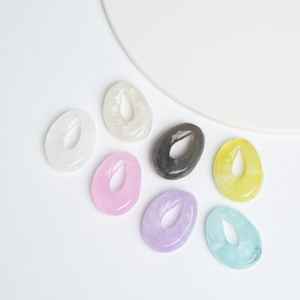 Venta al por mayor de collar de cuentas de resina de alta calidad respetuoso con el medio ambiente hecho a mano modelo de Ángel personalizado para la decoración del hogar de la boda a granel India - Product Image 3