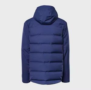 Chaqueta de cuero acolchada con capucha para hombre, chaqueta de invierno deportiva de piel con capucha extraíble acolchada de piel de cordero hinchada - Product Image 4