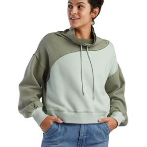 T-shirt élégant à col montant pour femme, manches longues, coupe ajustée, tissu doux, chemise décontractée - Product Image 1