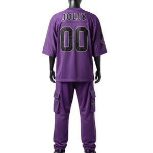Ensemble pantalon et maillot en mesh polyester premium 180 GSM pour homme, violet, respirant, avec logo en strass thermocollé. - Product Image 2