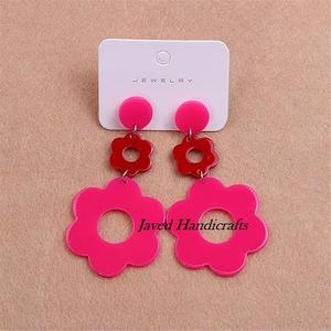 Conjunto de pendientes llamativos acrílicos de resina coloridos hechos a mano, colgante de perlas de moda para mujer para bodas y regalos - Product Image 4