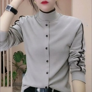 Camisa de Otoño e Invierno, Nuevo Estilo, Cuello Alto de Manga Larga, Holgada y Moderna para Mujer - Product Image 1