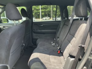 Seminuevo Clean 2022 Hon_da Pilot Sport 2WD 3.5L V6 FWD - Product Image 6