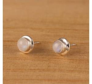 Pendientes de tuerca de piedra lunar arcoíris de plata de ley sólida de 9mm Con piedra lunar arcoíris Natural de 6mm 925 estampada para ocasiones de fiesta - Product Image 1
