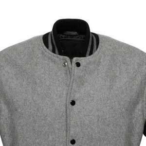 Vestes universitaires streetwear pour hommes avec corps en laine épaisse, bras en cuir et fermeture éclair, veste universitaire personnalisée - Product Image 5