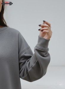 Sudadera de Cuello Alto Personalizada para Mujer, Estilo Urbano de Lujo, Cuello en V, Felpa de Poliéster/Algodón, Talla Grande, Sudadera Básica de Invierno, 2 Piezas en la Parte Delantera - Product Image 3