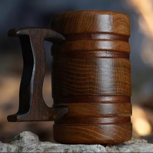 Tasse en bois faite à la main Tasse à bière en bois personnalisée Tasse en bois faite à la main Huiles naturelles de qualité alimentaire Bière en bois Cadeau de la Saint-Valentin - Product Image 1