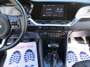 Kia Niro Plug-In Hybrid 2022 en parfait état - Product Image 4