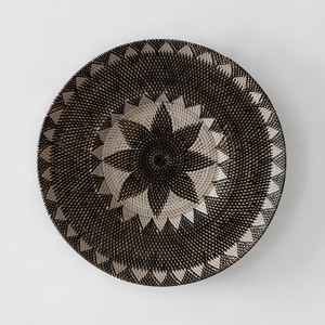 Bandung Plateaux décoratifs muraux tissés à la main Décor à la maison élégant et élégant - Product Image 2