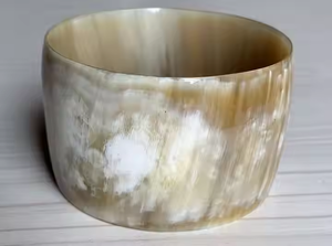 Brazaletes de cuerno de búfalo hechos a mano, joyería elegante tallada de estilo de amor por artesanía de media luna - Product Image 5