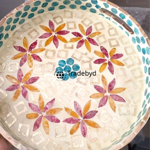 Tradebyd MOP Bandeja con incrustaciones Bandeja decorativa de nácar de lujo para servir comedor y decoración del hogar - Product Image 4