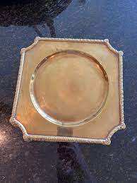 Assiettes à steak en acier de plusieurs tailles, assiettes de chargeur en laiton mat antique pour restaurant de mariage - Product Image 5