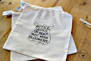 Bolsas con cordón de algodón orgánico 100% al por mayor con patrón de letras con asa de cuerda - Product Image 6