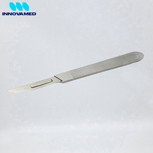 Mango de Bisturí Quirúrgico Manual de Acero Inoxidable de la Mejor Calidad, Reutilizable, para Uso Hospitalario, de INNOVAMED - Product Image 2