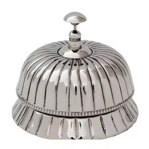 Campana de Escritorio de Latón con Acabado Plateado, Campana Decorativa Hecha a Mano, Campana de Presión Manual - Product Image 1