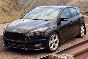 FORD Focus ST d'occasion 2017 - Product Image 1