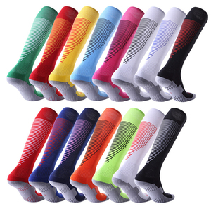 Chaussettes d'athlétisme respirantes longues et antidérapantes Football athlétique Football Basketball Sports Compression Chaussettes personnalisées pour hommes Service OEM - Product Image 6
