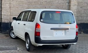 รถยนต์โตโยต้า โปรบ็อกซ์ ไฮบริด ปี 2019 ราคาถูก รถมือสอง พวงมาลัยซ้าย/ขวา มีจำหน่าย - Product Image 5