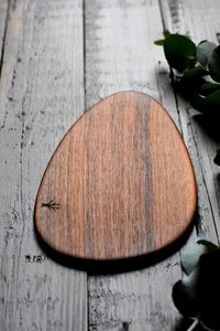 Bandeja de servicio de madera de diseño antiguo de diferentes formas y tamaños con precio directo de fábrica para material de metal para alimentos con acabado antiguo - Product Image 6