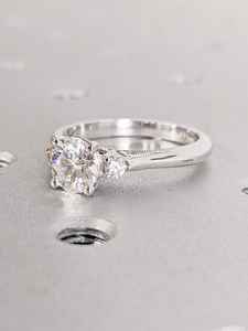 Oro blanco sólido corte redondo laboratorio Diamante tachonado hecho a mano filigrana Alianzas de Boda declaración anillos regalo diseño minimalista ODM OEM - Product Image 2