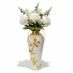 Jarrón de Flores de Hierro Hecho a Mano, Estilo Costero, Diseño Martillado, Cuello Chapado en Oro, Decoración de Lujo para Hoteles y Bodas - Product Image 1