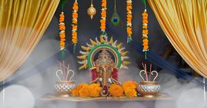 Statue murale en métal Ganesha au design moderne, rayons, décoration murale/porte pour mariage, anniversaire, Diwali, festivités, Mandir - Product Image 3