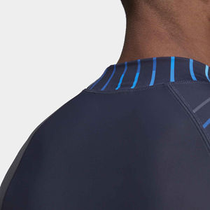 Rash Guard de bonne qualité pour l'entraînement au combat Rash Guard personnalisé par sublimation pour hommes à prix raisonnable Rash Guard pour hommes fabriqué au Pakistan - Product Image 5