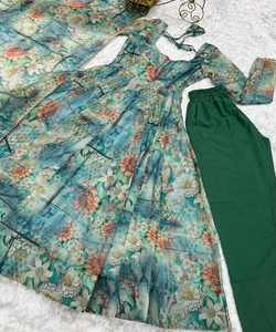 Lujosos adornos de perlas Ropa de festival de moda Chinon Saree Chic Lino Ropa informal Kurti Set con tradicional - Product Image 4