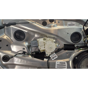 Porte avant gauche MERCEDES Classe C Berline W204 A204720590064 646811 (07>) - Product Image 6