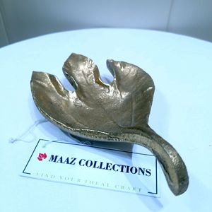 Venta al por mayor de lujo de hoja de metal bandeja de servicio personalizable exquisitos diseños para uso doméstico-Platos de cena cuencos platos - Product Image 1