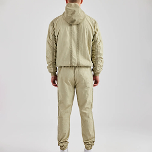 2025 hommes couleur unie à manches longues coupe-vent survêtements meilleure vente pas cher entraînement salle de sport vêtements de sport coupe-vent survêtement ensembles - Product Image 2