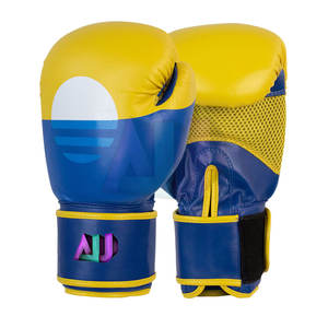 Nouveaux gants de boxe en cuir sur mesure, doigts entiers, évacuation de l'humidité, légers, respirants, fermeture à boucle et crochet, haute qualité - Product Image 1