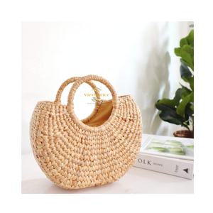 Sac en jacinthe d'eau traditionnel fait main, sac fourre-tout tissé naturel pour un usage quotidien et un style de vie éco-responsable - Product Image 6
