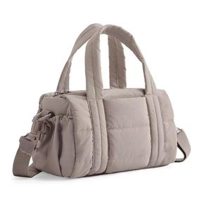<span class=keywords><strong>Borsa</strong></span> da Palestra Puffer Trapuntata Impermeabile da <span class=keywords><strong>Donna</strong></span>, Morbida <span class=keywords><strong>Borsa</strong></span> a Spalla di Grandi Dimensioni, <span class=keywords><strong>Borsa</strong></span> a <span class=keywords><strong>Tracolla</strong></span> da Viaggio Compatta - Product Image 4