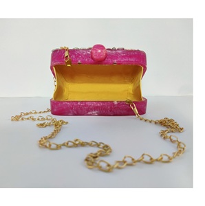 กระเป๋าคลัทช์สำหรับผู้หญิงกระเป๋าหินเรซินหัตถกรรมอินเดีย - Product Image 4