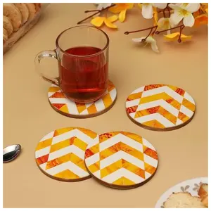 2025畅销创意浅橙色和红色树脂杯垫饮料杯伴侣盘子茶饮料环氧树脂杯垫